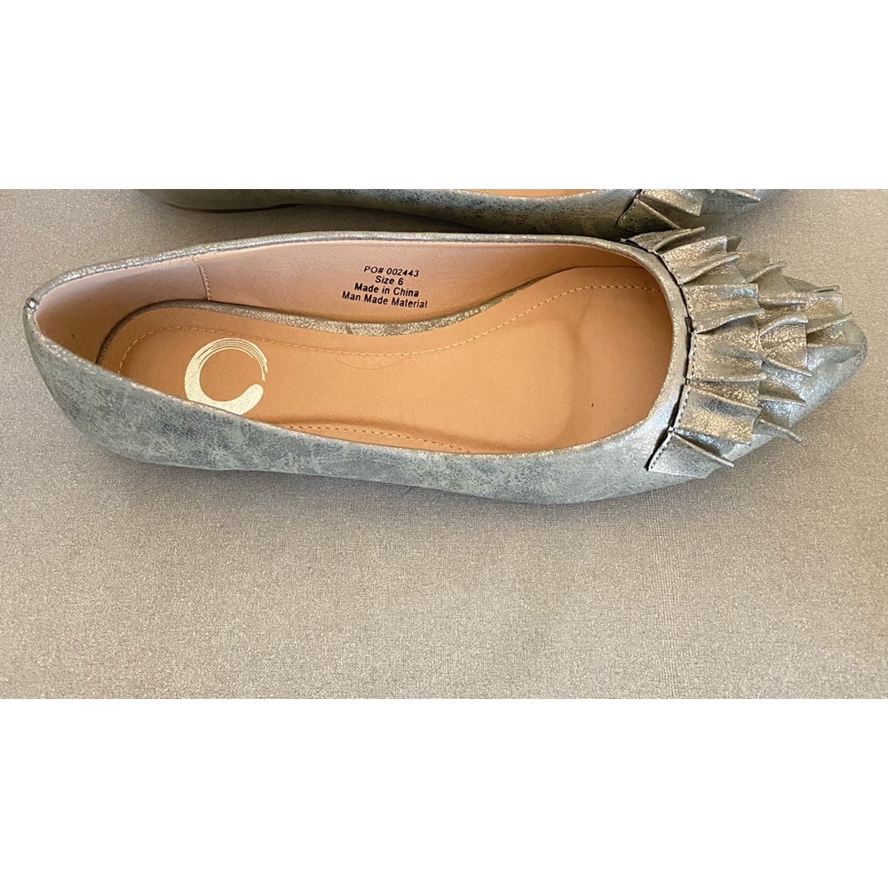 Silver flats